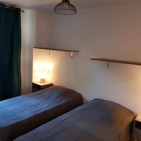 Maison Avec Piscine เวซง-ลา-โรแมน ภายนอก รูปภาพ