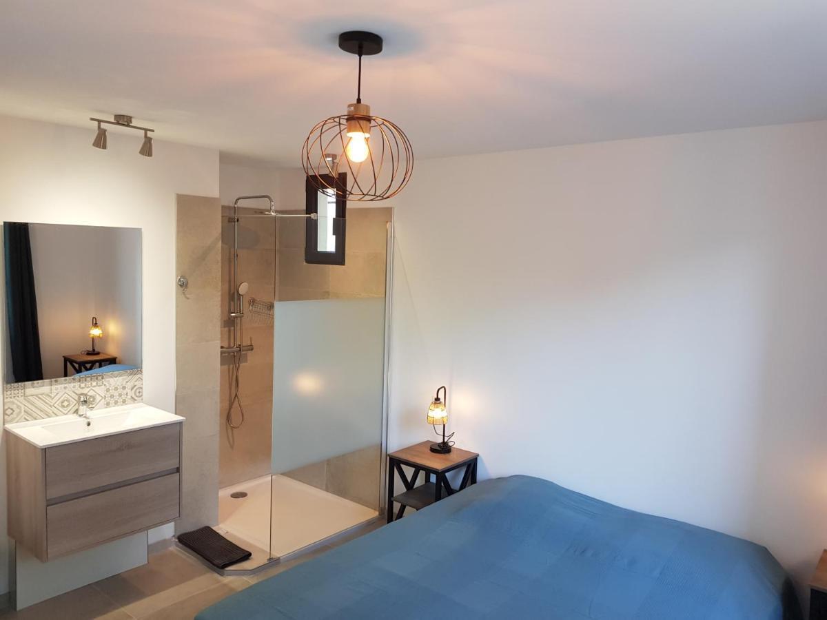 Maison Avec Piscine เวซง-ลา-โรแมน ภายนอก รูปภาพ